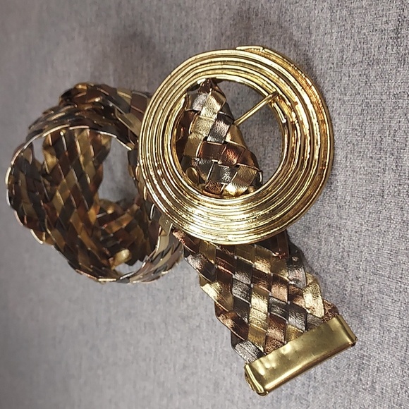 Vintage Gold Bronze Pewter Woven Belt Gold Toned Unique Circular Pivot Buckle - Picture 11 of 14